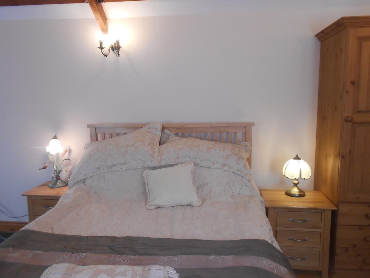 Lletygwilym, Heol Dwr Bed & Breakfast Kidwelly Bagian luar foto