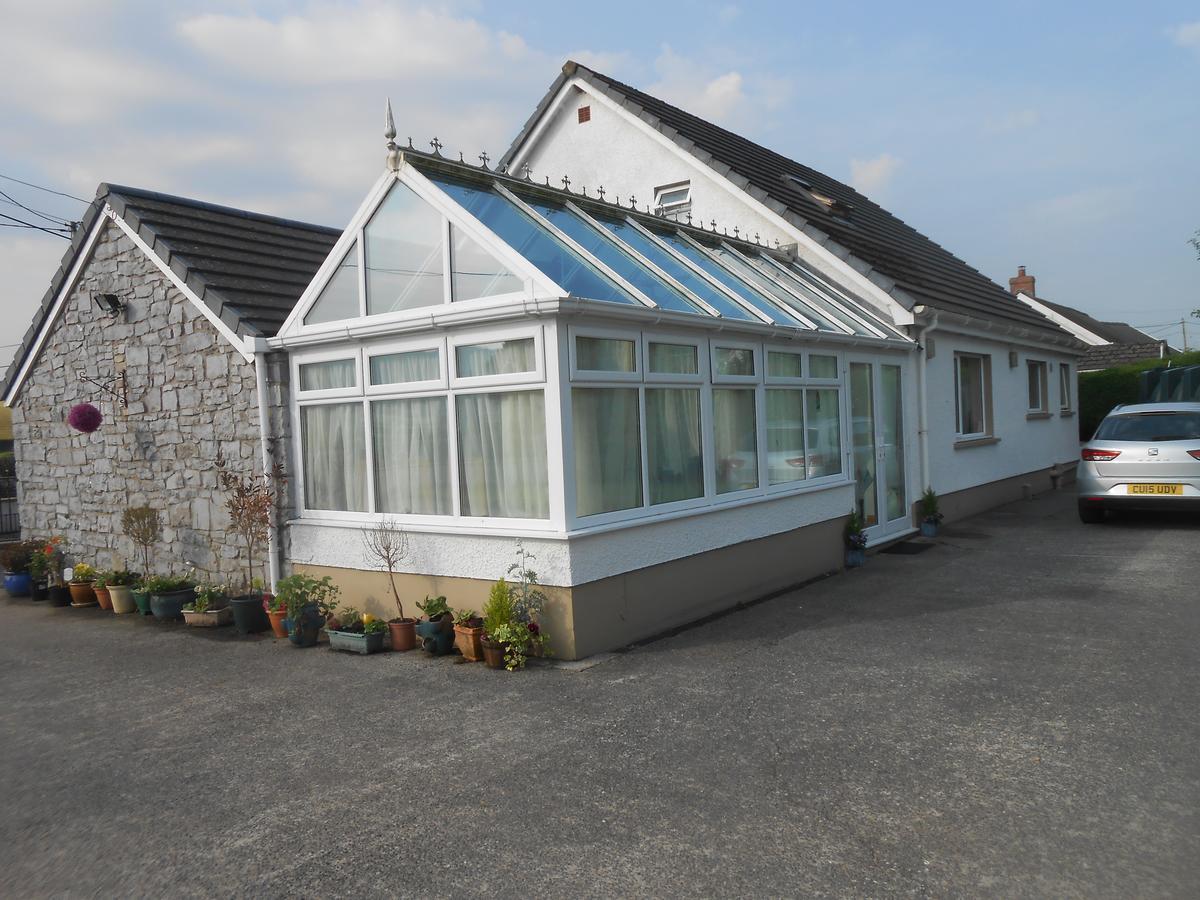 Lletygwilym, Heol Dwr Bed & Breakfast Kidwelly Bagian luar foto